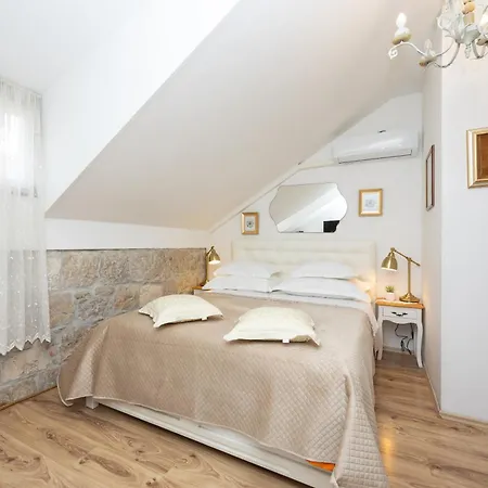 Gasthuis Apartments&rooms Petra Split