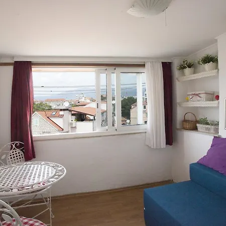 Gasthuis Apartments&rooms Petra 3*