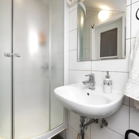 招待所 佩特拉公寓和客房旅馆 3*